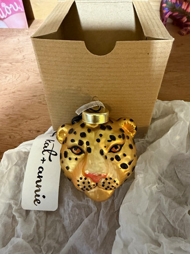 Leopard head hanging ornament - head,